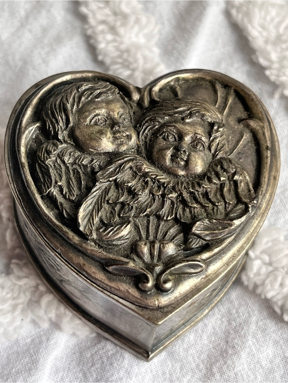 Vintage Heart-Shaped Cherub Trinket Box in Antique Silver Tone